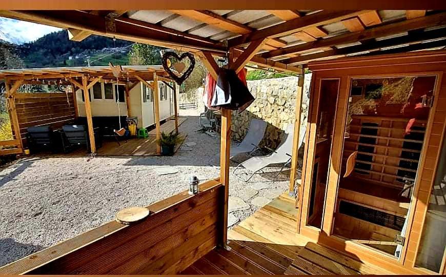 דירות קמניק Lexi Zen House מראה חיצוני תמונה